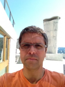 Philippe habite la Cité Radieuse (Le Corbusier) : tout un symbole !